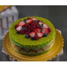 Strawberry Cake With Pistachio Cream